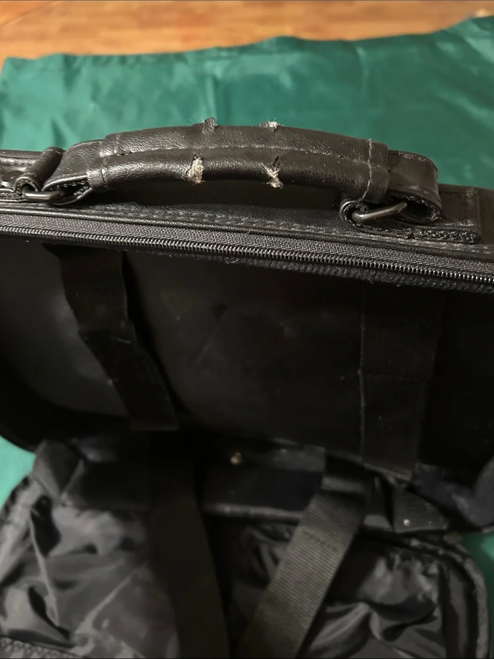 Black Leather Men's Briefcase - Classic Professional Carry